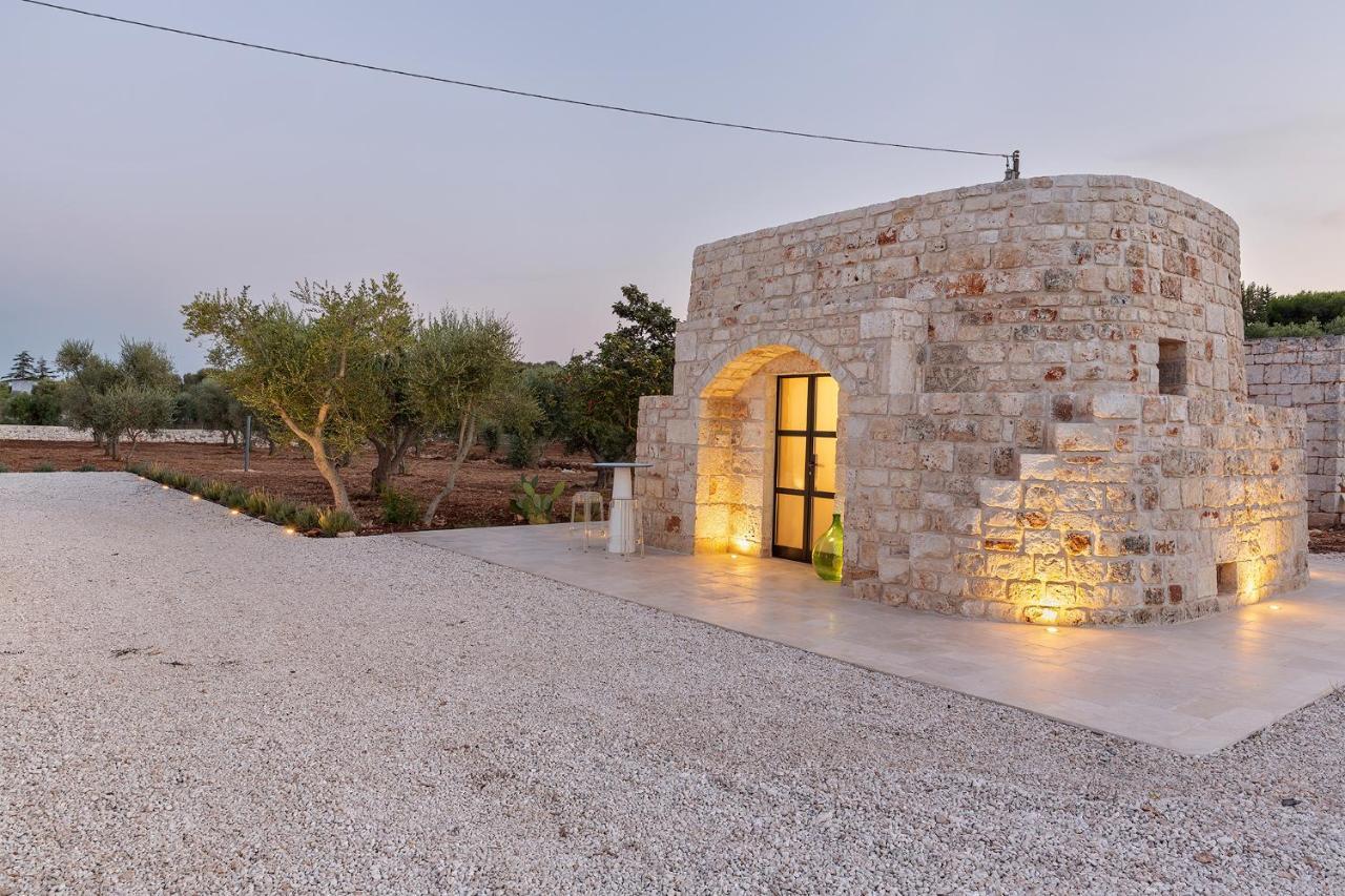 Vilaa Isa Beautiful Villa And Trullo In אוסטוני מראה חיצוני תמונה
