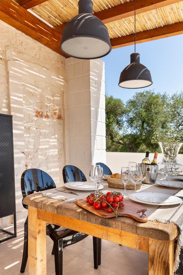 Vilaa Isa Beautiful Villa And Trullo In אוסטוני מראה חיצוני תמונה